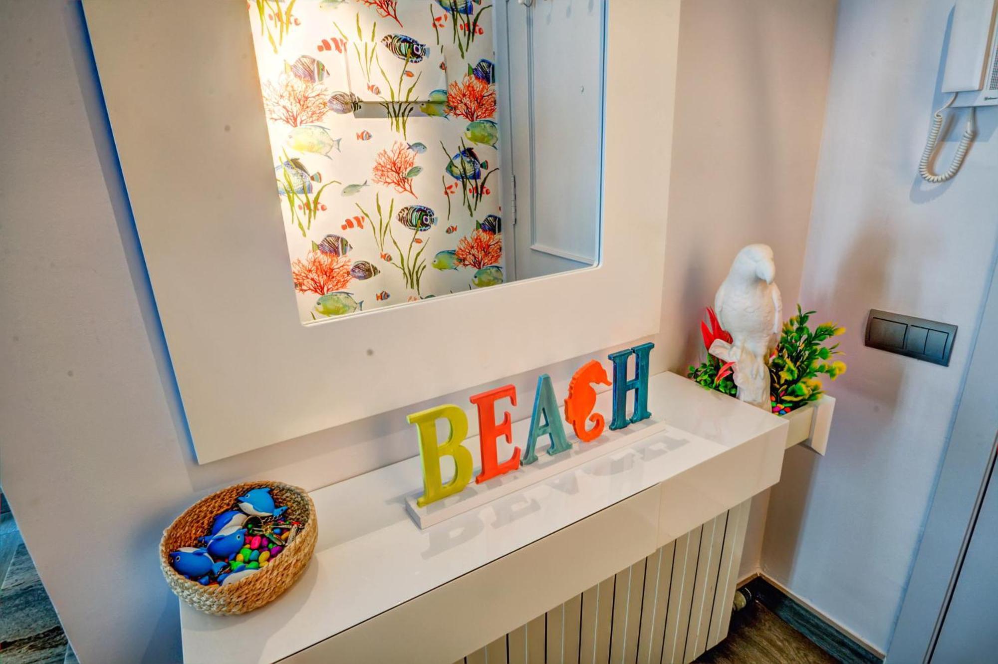 Beachstyle Penthouse By Hello Homes 시체스 외부 사진