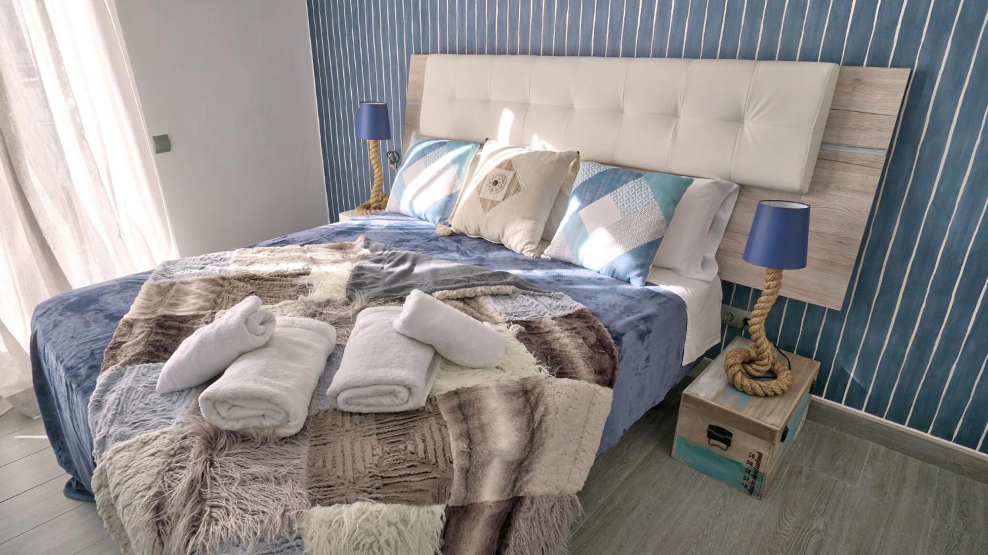 Beachstyle Penthouse By Hello Homes 시체스 외부 사진